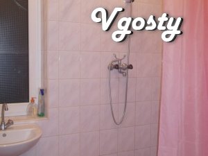 The apartment is on two levels, 5 minutes from commuter F / A - Apartments for daily rent from owners - Vgosty