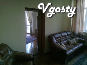 Cozy apartment in the Austrian house with high ceilings and - Apartments for daily rent from owners - Vgosty