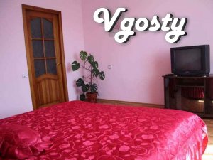 Excellent 2 komnatnayakvartira for daily and weekly - Apartments for daily rent from owners - Vgosty