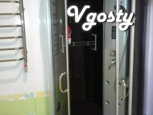 2 komn.kv. equipped with modern appliances and - Apartments for daily rent from owners - Vgosty