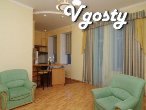 Exclusive 2-in apartment in the center of Kiev - Apartments for daily rent from owners - Vgosty