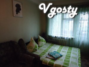 Rent two-hourly his one-bedroom. square. Pechersk on the street. - Apartments for daily rent from owners - Vgosty
