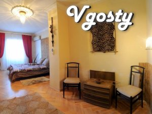 The apartment is located in the heart of the Austrian House, 2 - Apartments for daily rent from owners - Vgosty