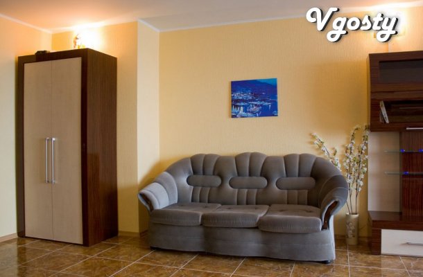 In Odessa, to: Literary, 12 (8.5 st.B.Fontana), in - Apartments for daily rent from owners - Vgosty