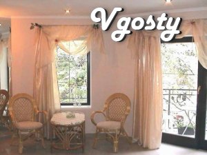Luxury apartment in the heart of Odessa on the street. Deribasovskaya. - Apartments for daily rent from owners - Vgosty