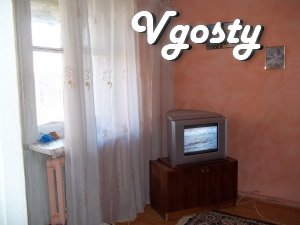 3-bedroom in the 5th century. Fontana. 8.10 beds, net - Apartments for daily rent from owners - Vgosty