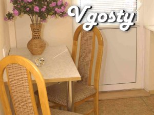 Business-class repair, 2009, 3/7 floor, elevator, very warm, - Apartments for daily rent from owners - Vgosty
