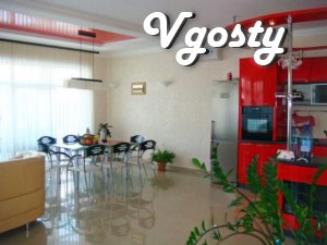 New house Luxury 450 square meters. Fireplace room 80kv., Dance floor, - Apartments for daily rent from owners - Vgosty