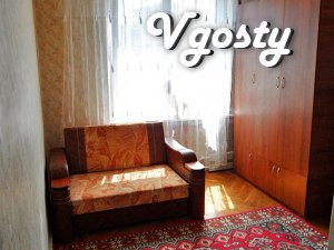 Двокімнатна квартира подобово близько Металіст - Квартири подобово без посередників - Vgosty
