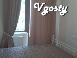 Своя 2-х кімн кв в новобудові в центрі біля Дерибасівської - Квартири подобово без посередників - Vgosty