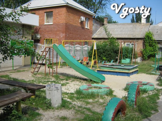 Renting out a room-square-py in the center of Berdyansk on the beach - Apartments for daily rent from owners - Vgosty
