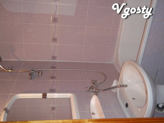 Three-bedroom apartment near the center on the fifth man - Apartments for daily rent from owners - Vgosty