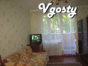 fresh repair, a large bed with a podiatrist. mattress, the whole byt.t - Apartments for daily rent from owners - Vgosty