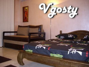 Подобово люкс в центрі Севастополя в новому будинку - Квартири подобово без посередників - Vgosty