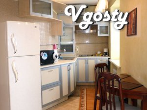 Видовий люкс в центрі Севастополя подобово - Квартири подобово без посередників - Vgosty
