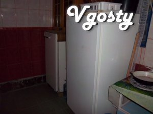 Недорогі кімнати економ на 1-3х. біля ТОК "Судак" - Квартири подобово без посередників - Vgosty