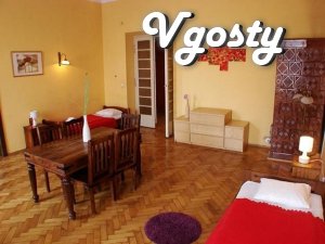 Квартира в стиле ретро с ярким текстилем - Квартири подобово без посередників - Vgosty