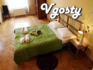 Квартира в стиле ретро с ярким текстилем - Квартири подобово без посередників - Vgosty