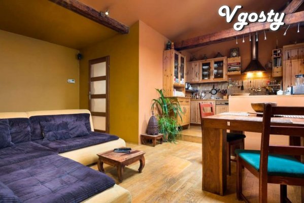 Zweistöckige Wohnung in einem Baum - Wohnungen zum Vermieten - Vgosty