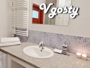 Red sofa - Apartments for daily rent from owners - Vgosty