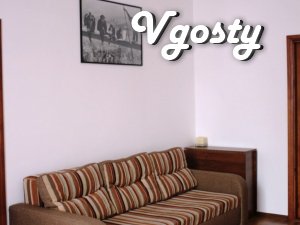 Трехкомнатная квартира для восьми человек (2+2+2+2+2) площадью 94 кв.м - Квартири подобово без посередників - Vgosty