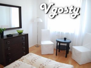 Beautiful and Ņâåōëāĸ odnokomnatnaya apartment for 2 - Apartments for daily rent from owners - Vgosty