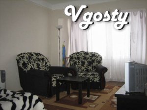 Квартира подобово на пр.Перемоги, 23 - Квартири подобово без посередників - Vgosty