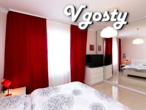 Tandem deeply White and Red - Apartments for daily rent from owners - Vgosty
