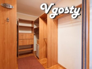 Двокімнатна квартира для невеликої компанії - Квартири подобово без посередників - Vgosty