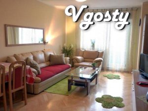 Квартира с уютным интерьером в центральной части города - Квартири подобово без посередників - Vgosty