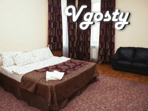 Просторная и воздушная, уютная квартира для компании из 7- ми человек - Квартири подобово без посередників - Vgosty