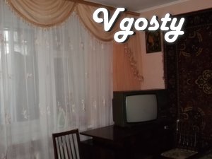 Modern 1-bedroom near the resort "Myrgorod" - Apartments for daily rent from owners - Vgosty