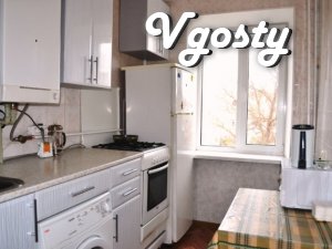 Renting an apartment next to the entrance to the resort Myrgorod - Apartments for daily rent from owners - Vgosty