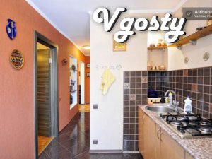 Cozy and quiet apartment VIP class - Apartments for daily rent from owners - Vgosty