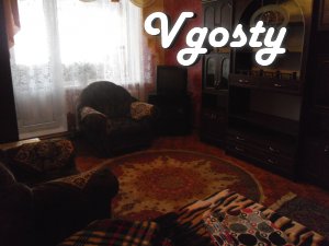 All amenities: garyachaya water heating, cable TV - Apartments for daily rent from owners - Vgosty