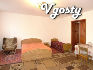 A quiet house in a quiet area of ​​the city - Apartments for daily rent from owners - Vgosty