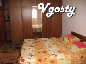 We offer a duhkomnatnuyu apartment pr.Sobornosti 42A - Apartments for daily rent from owners - Vgosty