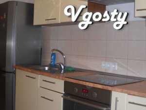 Двокімнатна квартира в новому будинку - Квартири подобово без посередників - Vgosty