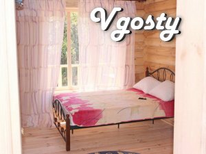 Rent an environmentally friendly log cabin in the Crimea, Alupka - Apartments for daily rent from owners - Vgosty