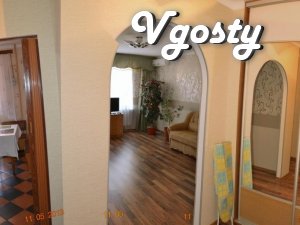 Здам подобово 1-кімнатну квартиру з євроремонтом в центрі Миргорода - Квартири подобово без посередників - Vgosty
