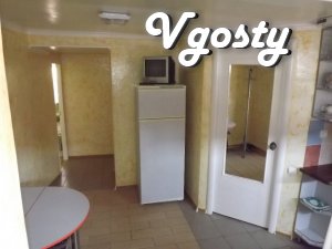 A cozy cottage with a swimming pool, a vintage garden furniture, barbe - Apartments for daily rent from owners - Vgosty