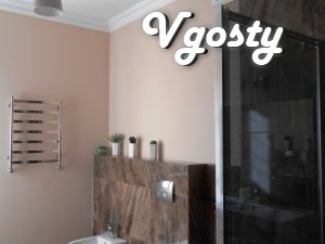 Prostornыy novopostroennыy pyatykomnatnыy trehэtazhnыy cottage - Apartments for daily rent from owners - Vgosty