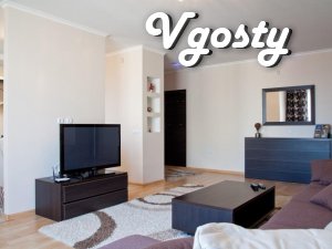 Просторі та затишні трикімнатні апартаменти - Квартири подобово без посередників - Vgosty