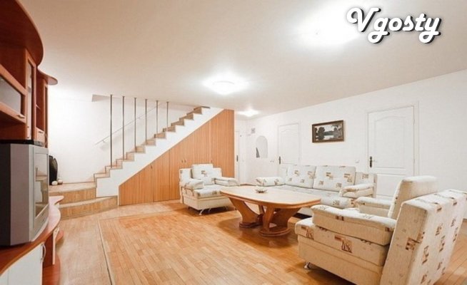 The bright, modern two-level apartment in the city center - Apartments for daily rent from owners - Vgosty