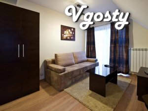 Neveroyatno stylnaya, prostornaya, soft 3 komnatnaya apartment - Apartments for daily rent from owners - Vgosty