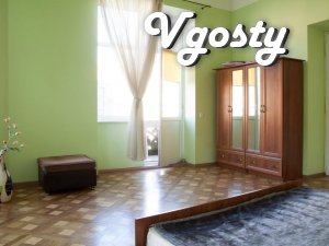 Очень просторная квартира - Квартири подобово без посередників - Vgosty