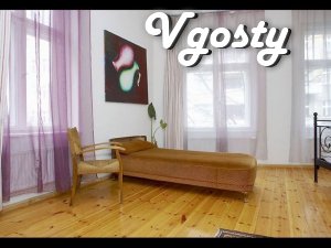 Ретро-квартира с роялем посуточно - Квартири подобово без посередників - Vgosty
