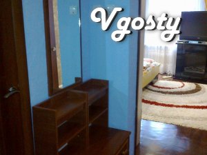 In Sevastopol 1 / k euro sea- Victory Park 7 min.peshkom - Apartments for daily rent from owners - Vgosty