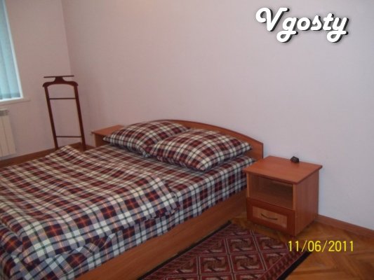 Up to Vasoi respect, 2 - х кім пропонується. apartment on VL. Doroshen - Apartments for daily rent from owners - Vgosty
