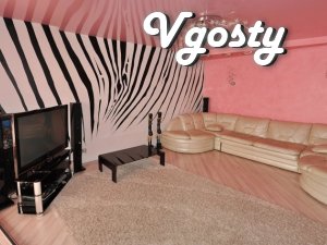 The new 3-room. 2-level apartment in the Center - Apartments for daily rent from owners - Vgosty